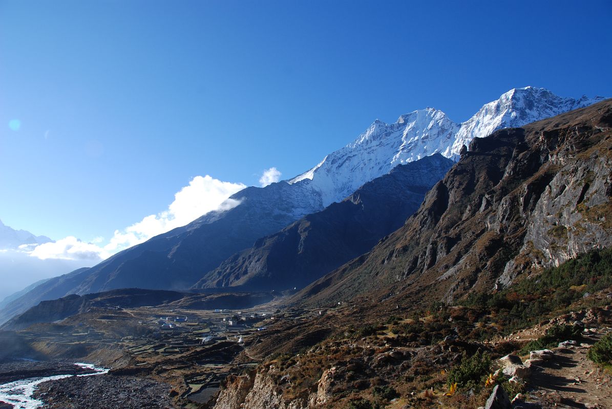 Thame To Renjo La 02 - Thangmoche Below Kongde (Kwangde) From Trail To Renjo La